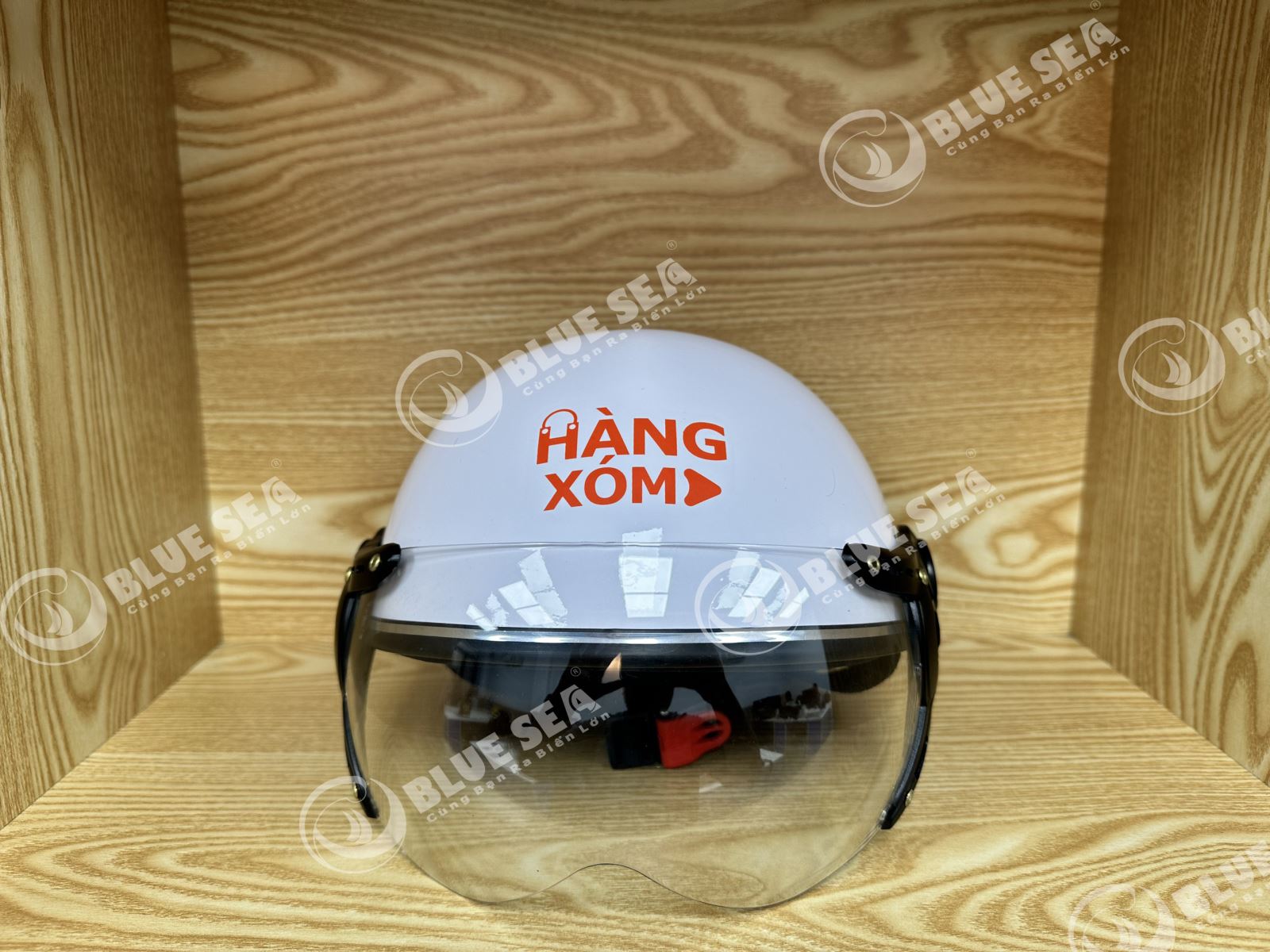Xưởng Sản Xuất Mũ Bảo Hiểm Theo Yêu Cầu