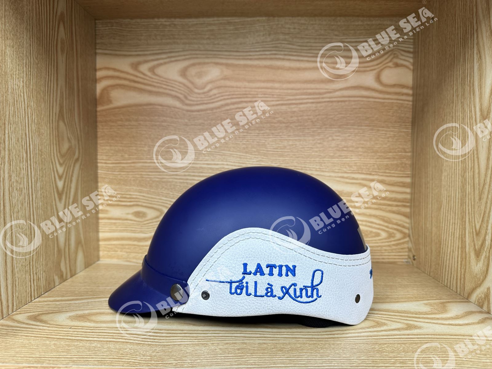 Nón Bảo Hiểm In Logo – Giải Pháp Quà Tặng Thương Hiệu Hiệu Quả
