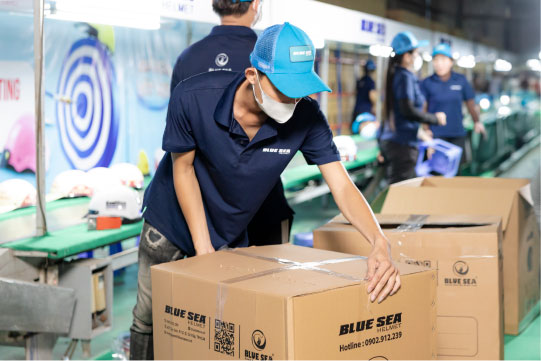 Đóng gói mũ bảo hiểm