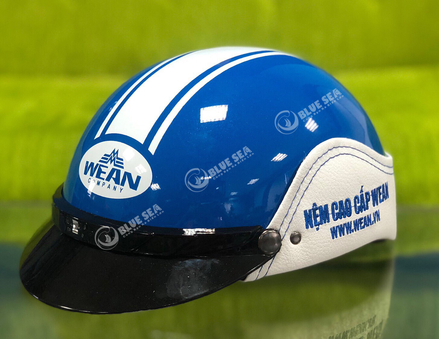 Nón Bảo Hiểm – Quà Tặng Quảng Bá Thương Hiệu