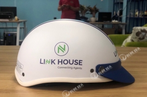 Tối ưu chi phí khi đặt nón bảo hiểm in logo số lượng lớn
