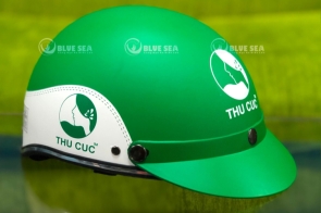 Trend mũ bảo hiểm phối style workwear – An toàn và phong cách cùng Blue Sea